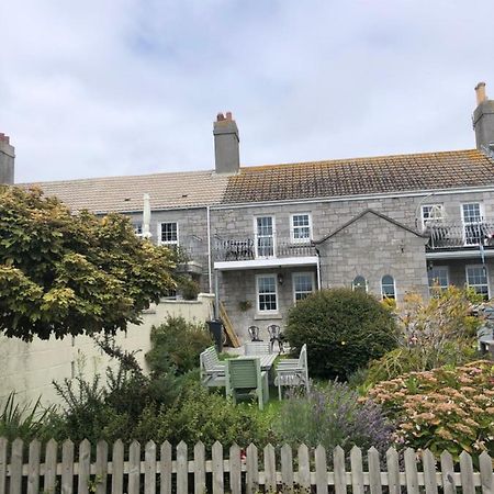Beautiful Sea Front Cottage In The Ocean City Плимът Екстериор снимка